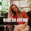 undefined RUCE OD KRÉMU a hlava v pejru