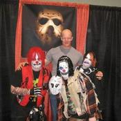 Podcast Chuckles' Crypt